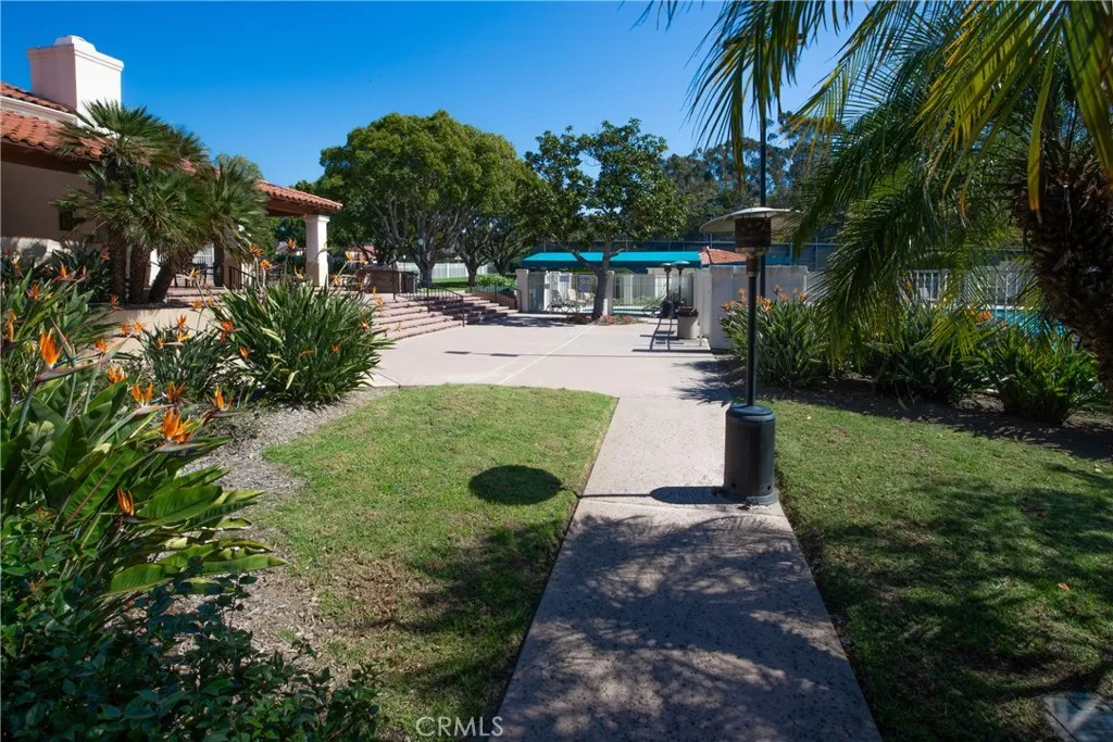 15752 Via Calanova