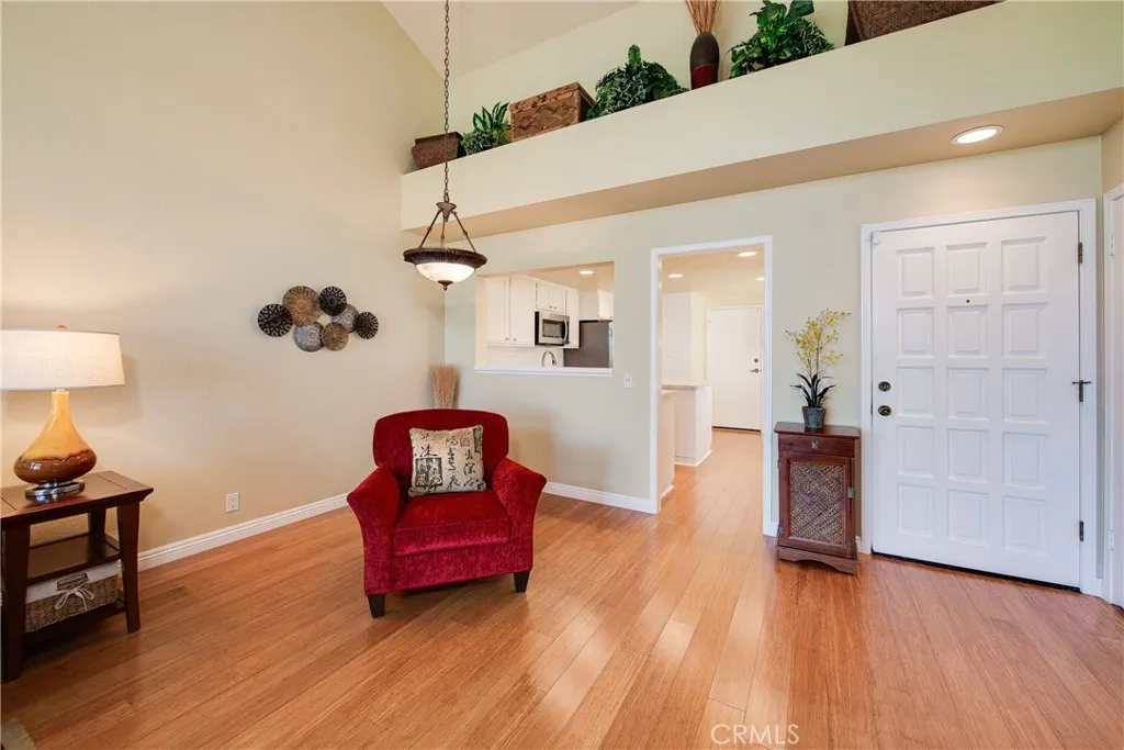 15752 Via Calanova