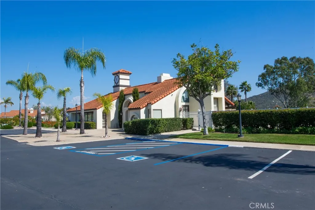 15752 Via Calanova