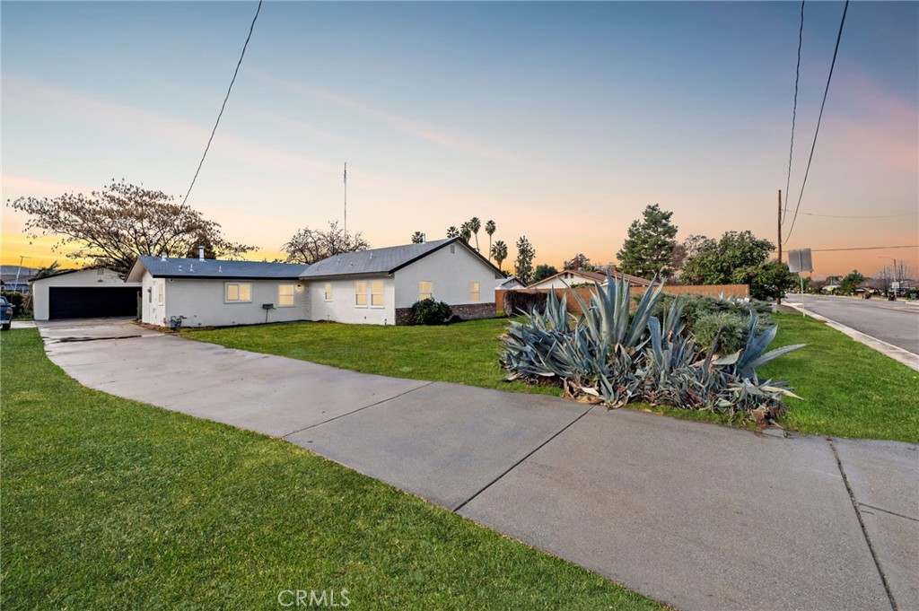 41283 Whittier Avenue