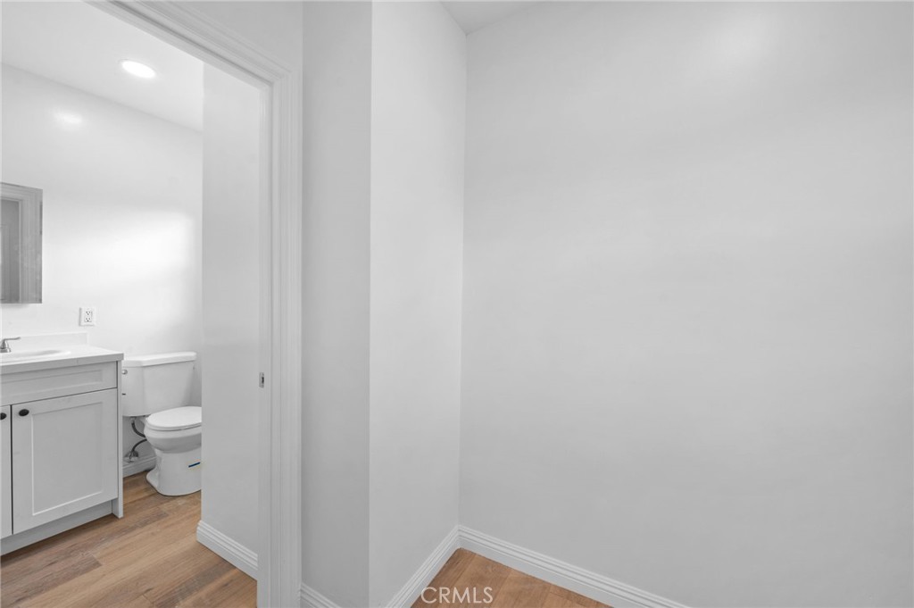 41283 Whittier Avenue