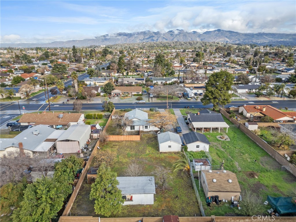 41283 Whittier Avenue