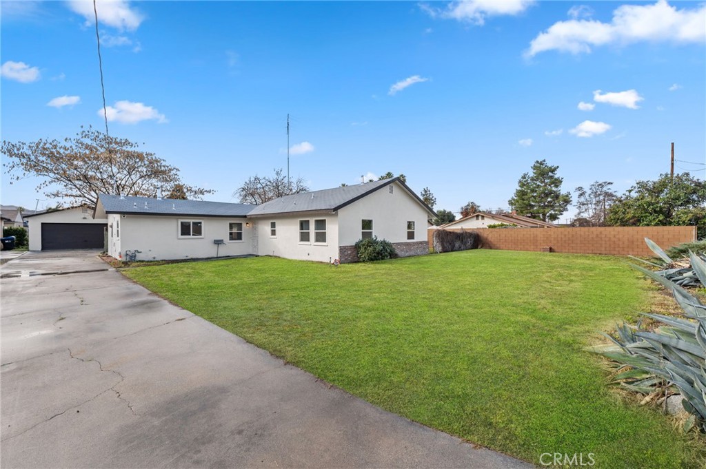 41283 Whittier Avenue