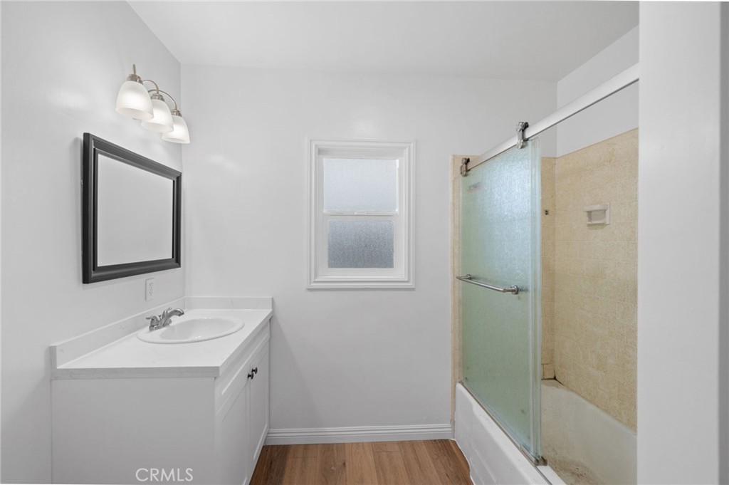 41283 Whittier Avenue