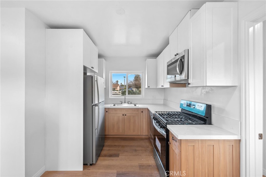 41283 Whittier Avenue