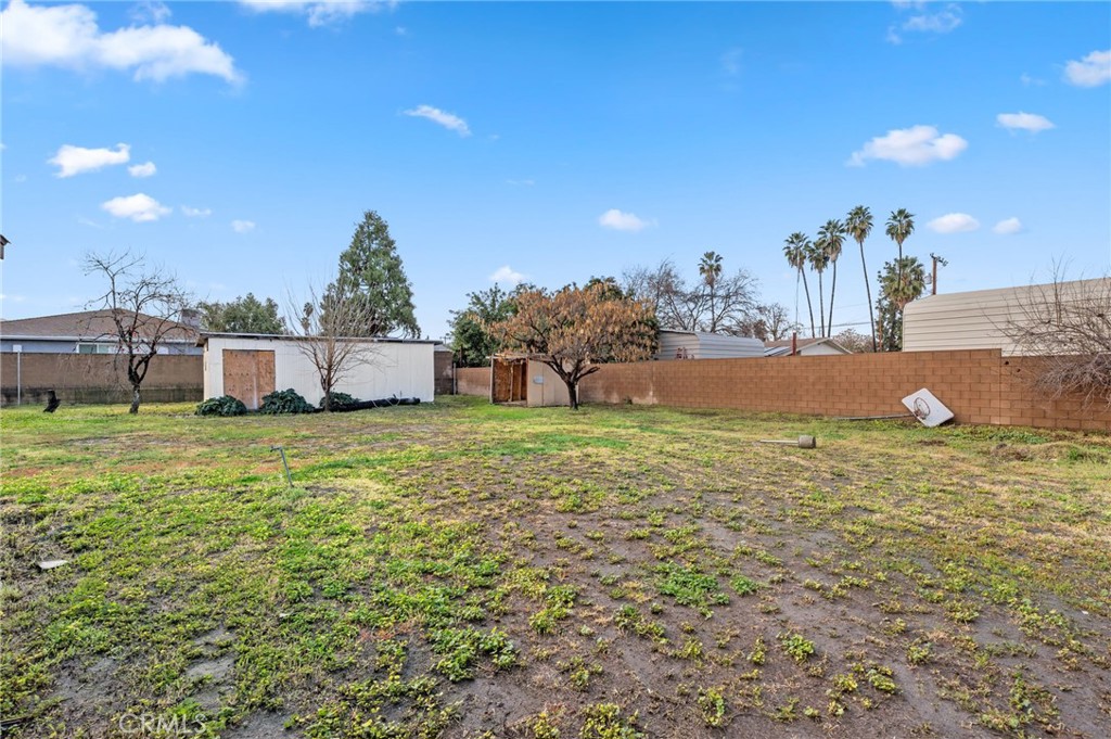 41283 Whittier Avenue