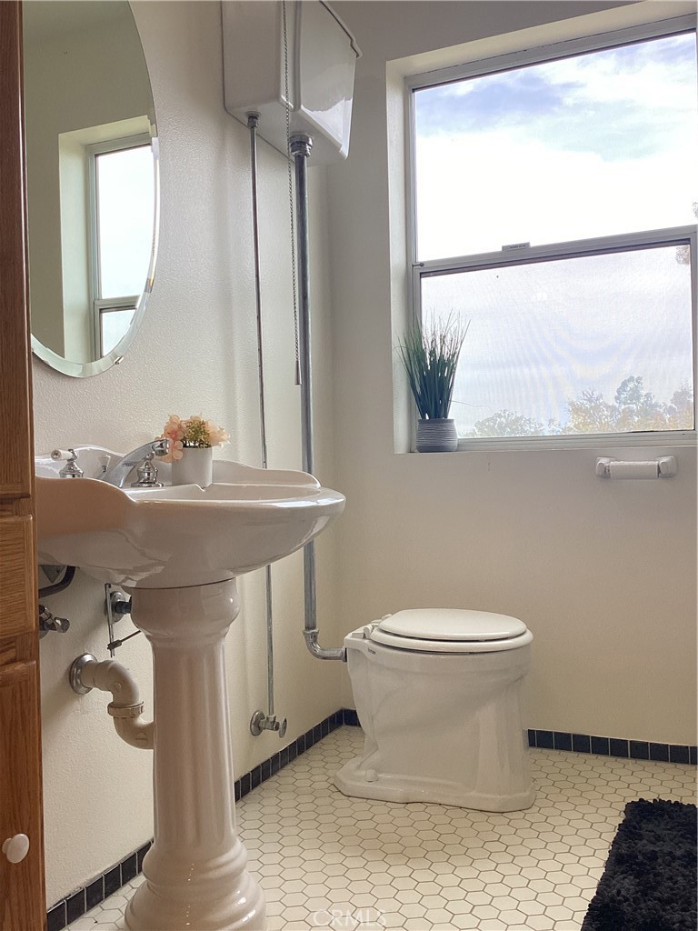 39695 Camino Del Vino