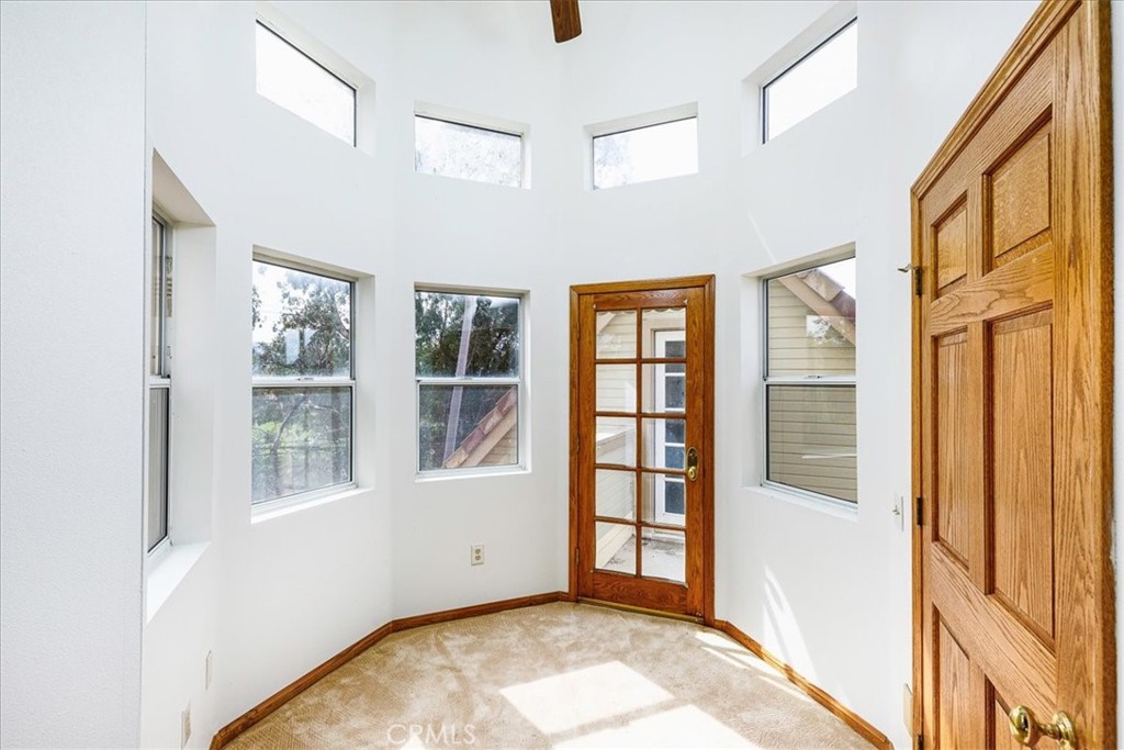 39695 Camino Del Vino