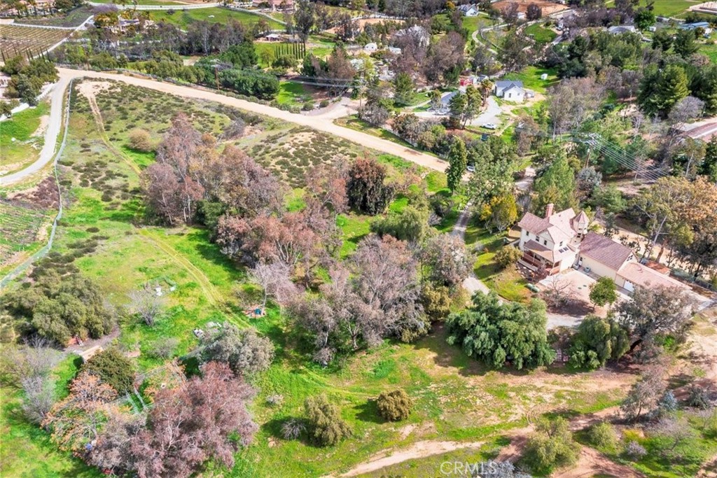 39695 Camino Del Vino