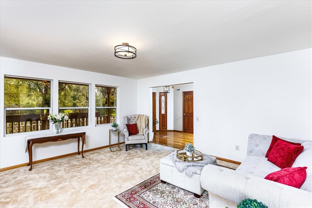 39695 Camino Del Vino