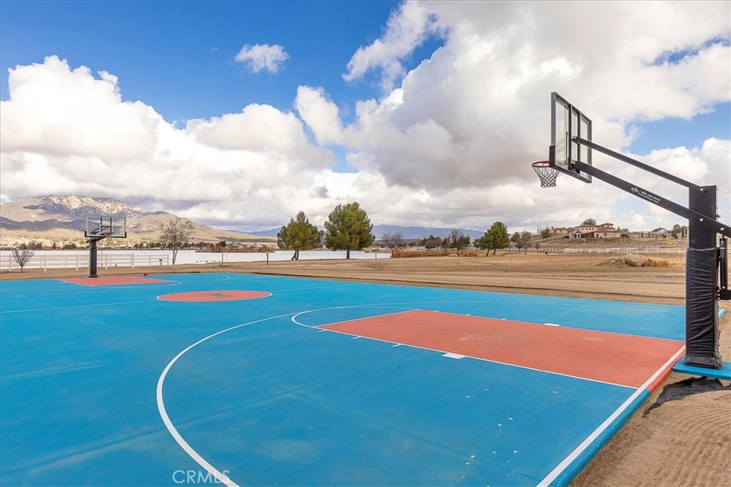 963 Crazy Horse Canyon Road