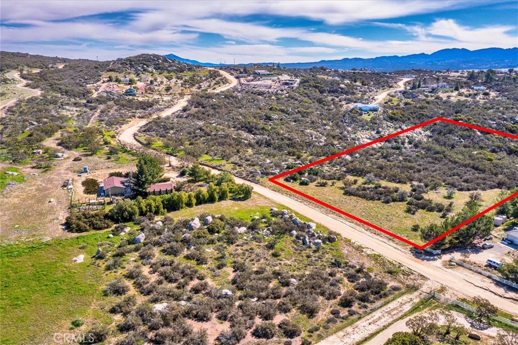 963 Crazy Horse Canyon Road