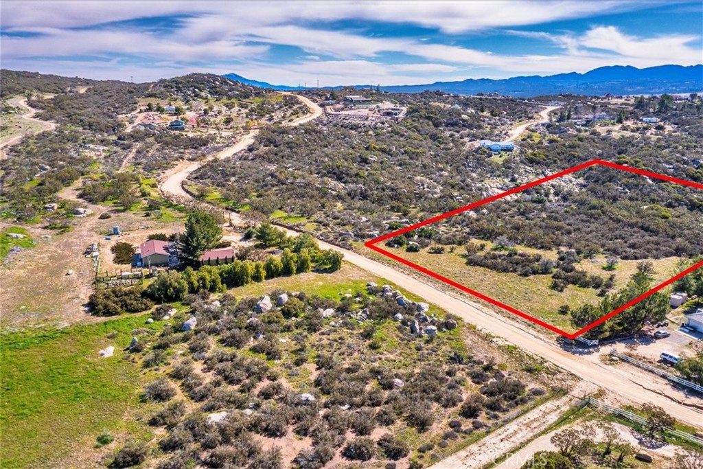 963 Crazy Horse Canyon Road