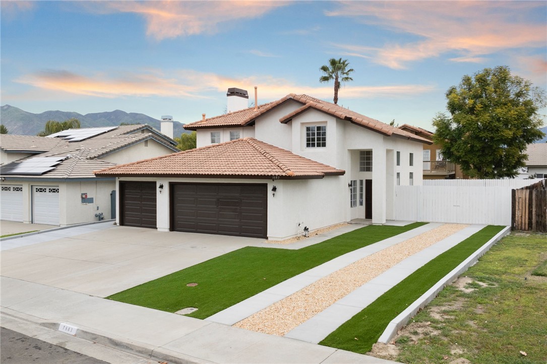 1683 Arroyo Viejo Drive