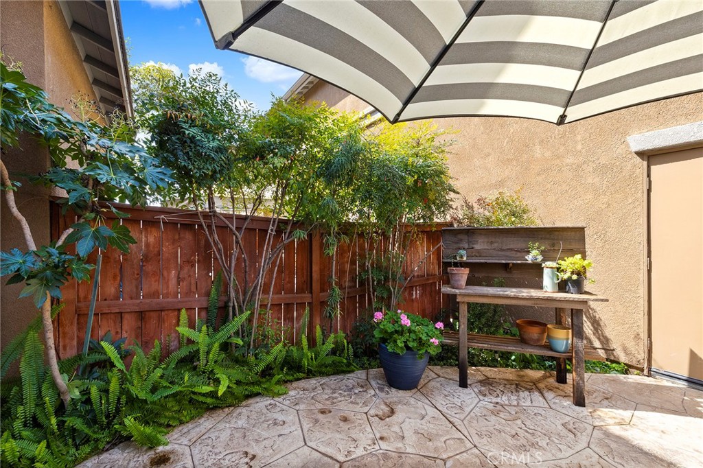 26313 Arboretum Way 203