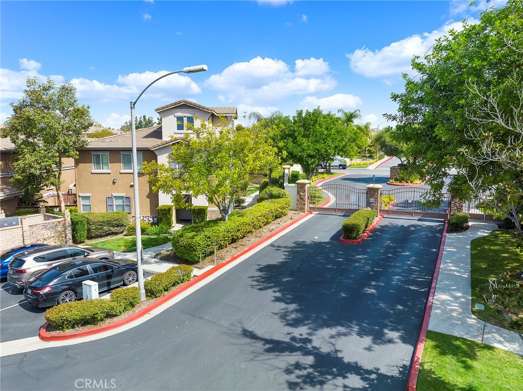 26313 Arboretum Way 203