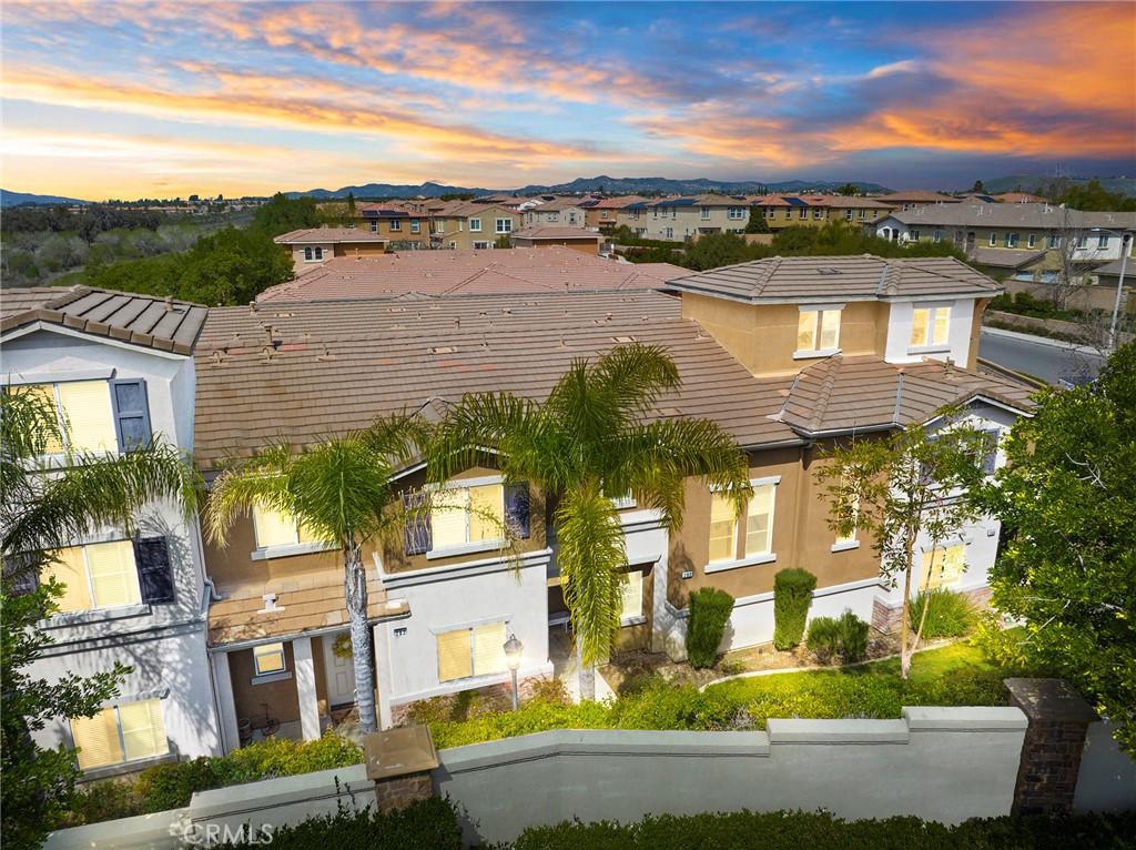 26313 Arboretum Way 203