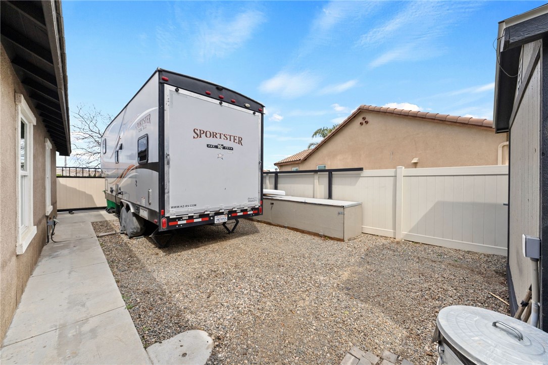 31814 Livingston Street