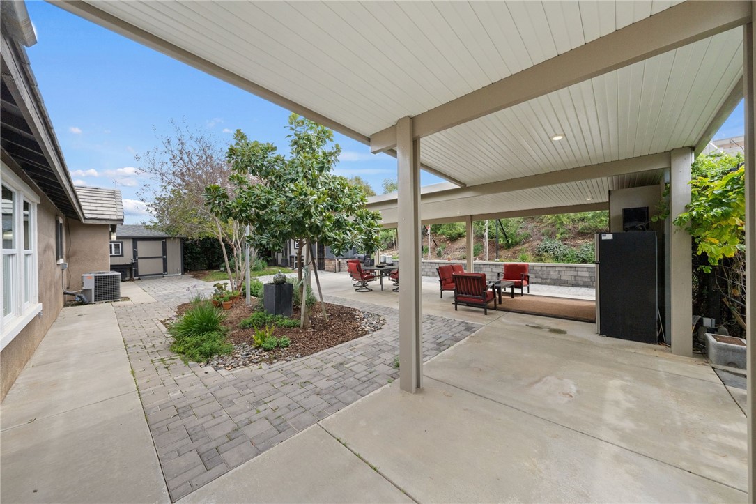 31814 Livingston Street