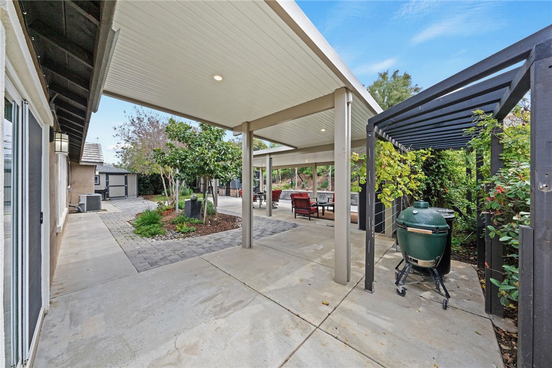 31814 Livingston Street