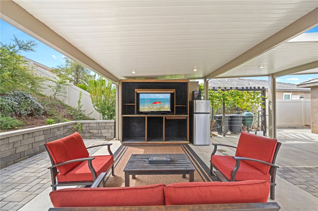 31814 Livingston Street