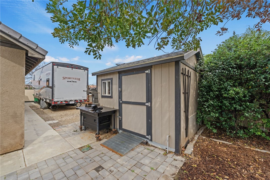 31814 Livingston Street