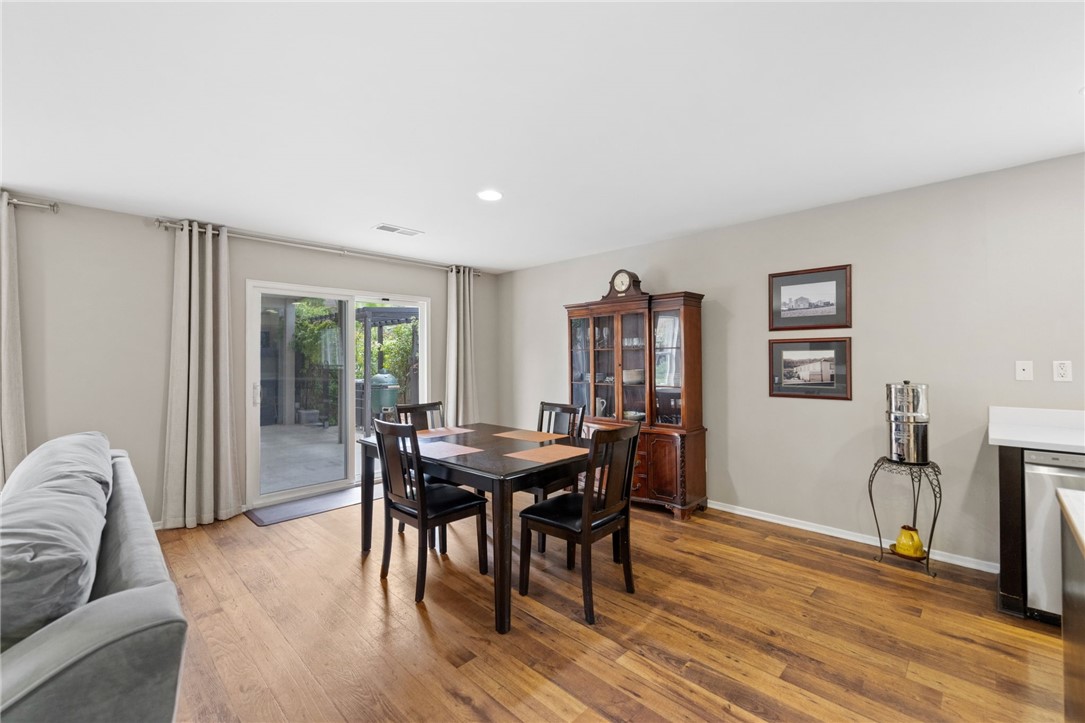 31814 Livingston Street