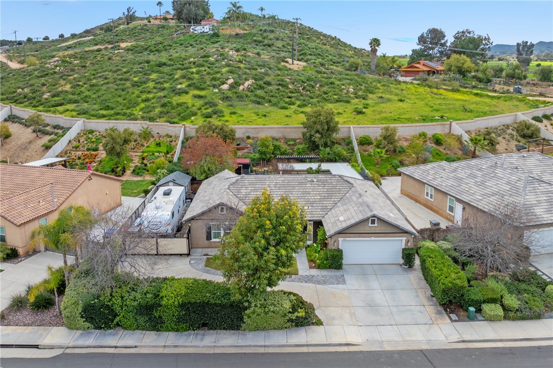 31814 Livingston Street