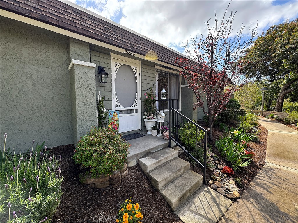 23082 Via Pimiento E1