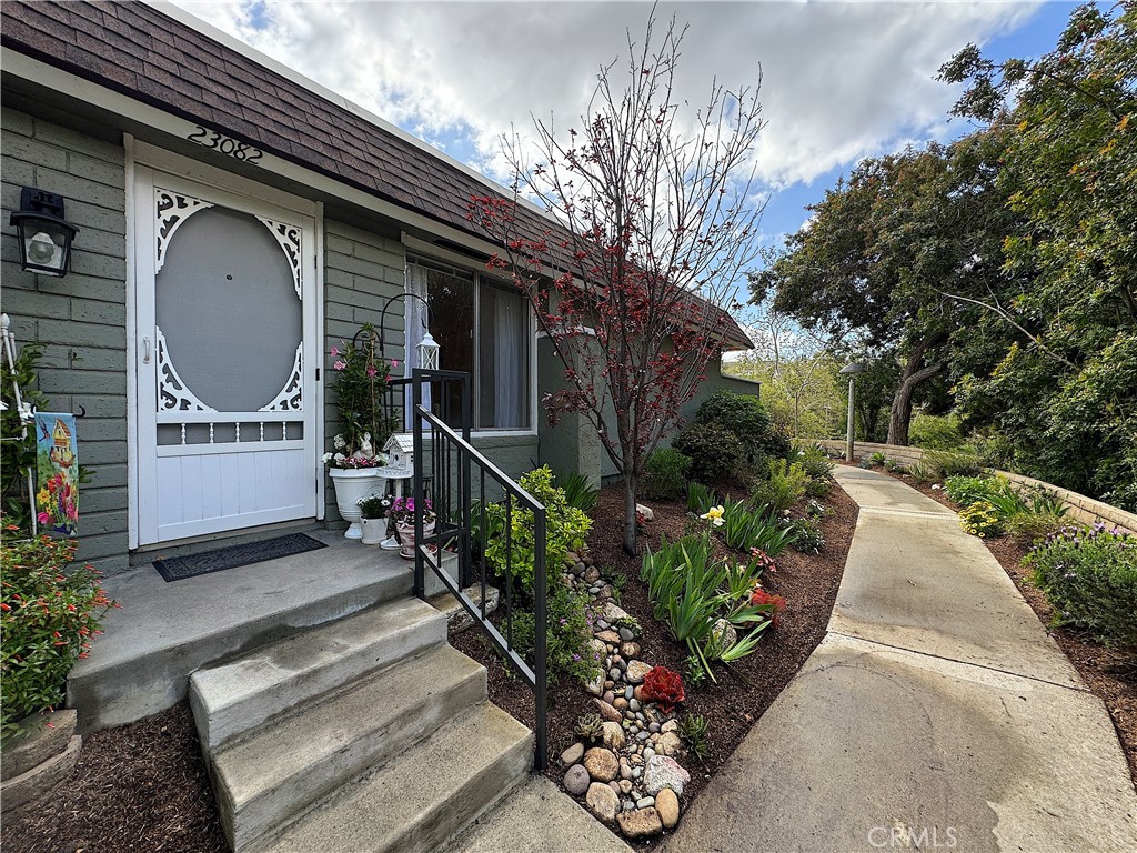 23082 Via Pimiento E1