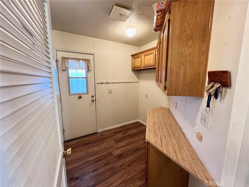 1229 Yellowood Drive