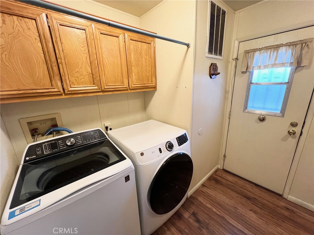 1229 Yellowood Drive