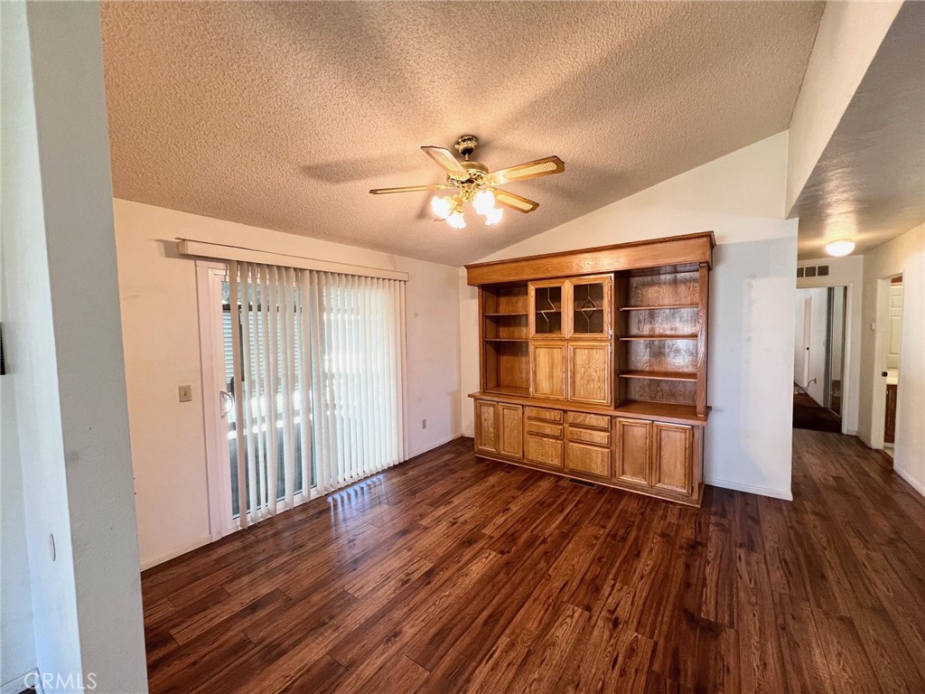 1229 Yellowood Drive