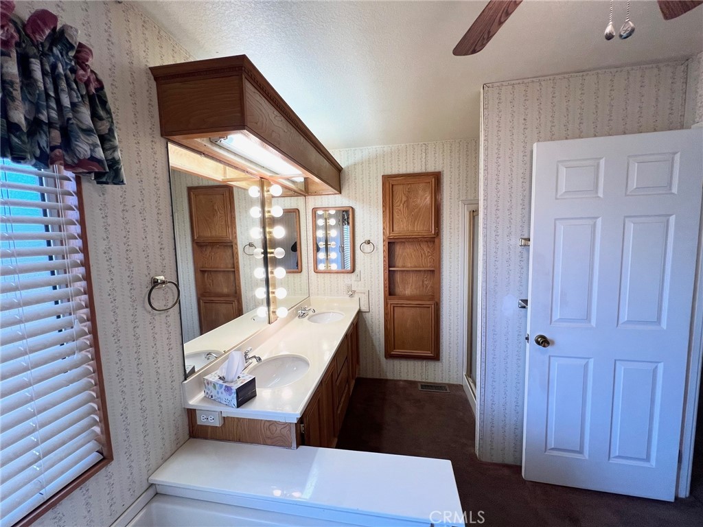 1229 Yellowood Drive