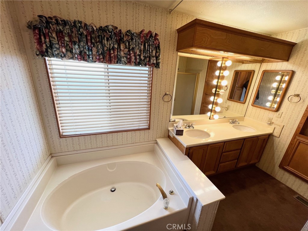 1229 Yellowood Drive