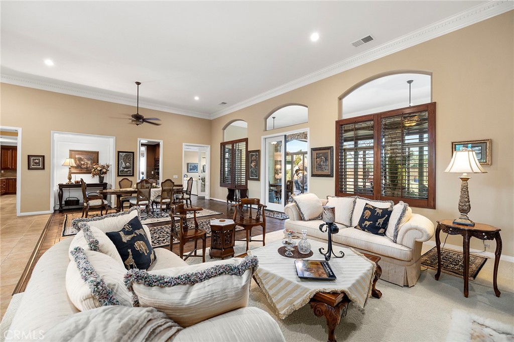 44884 Frogs Leap Street