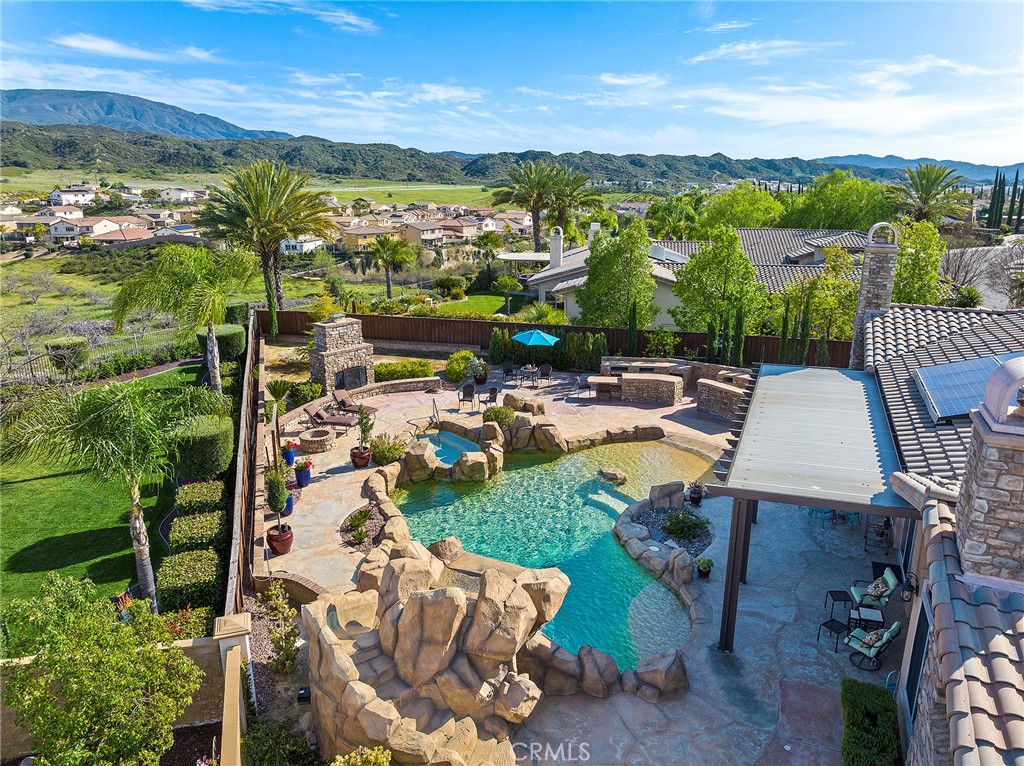 44884 Frogs Leap Street