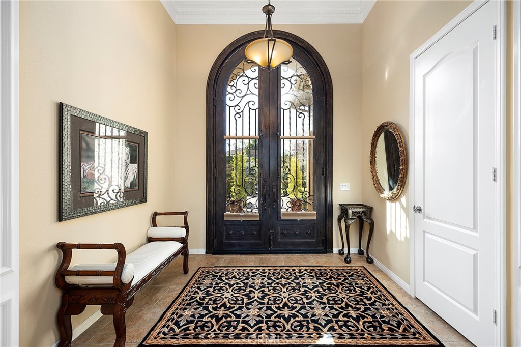 44884 Frogs Leap Street