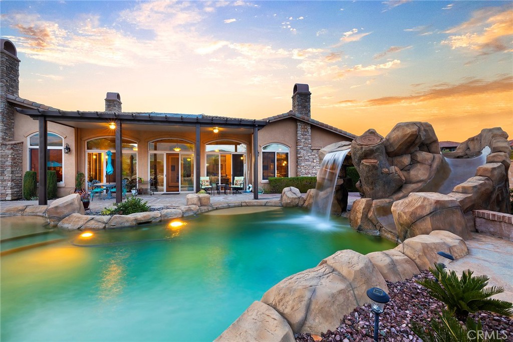 44884 Frogs Leap Street