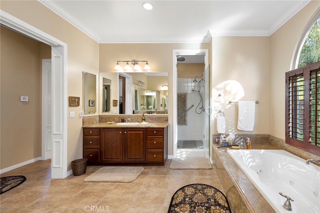 44884 Frogs Leap Street