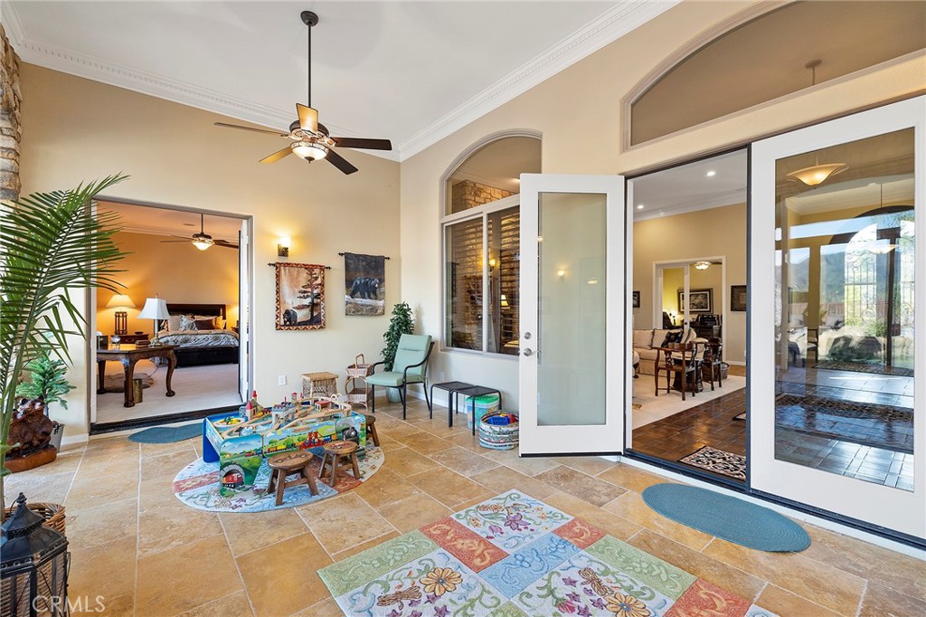 44884 Frogs Leap Street