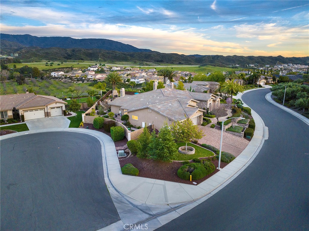 44884 Frogs Leap Street