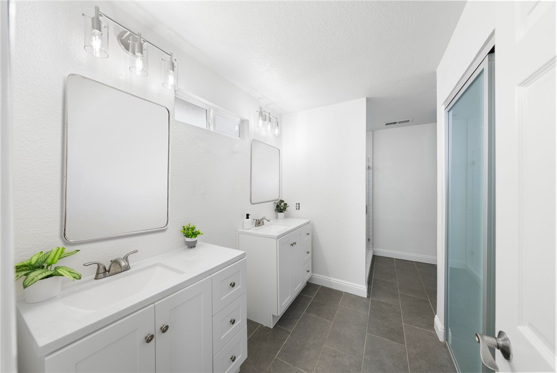 40530 Chantilly Circle