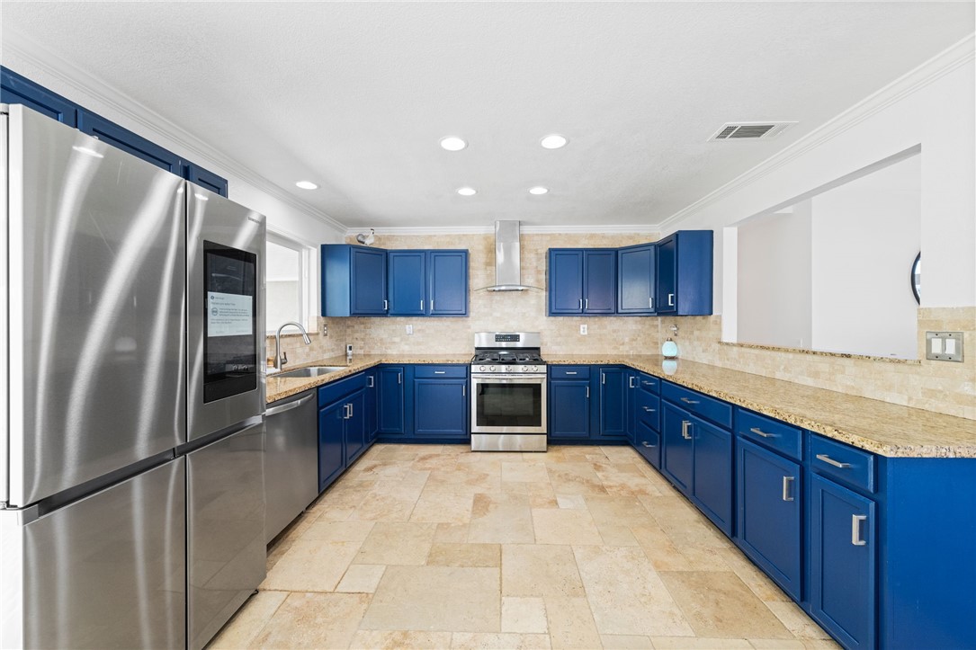 40530 Chantilly Circle