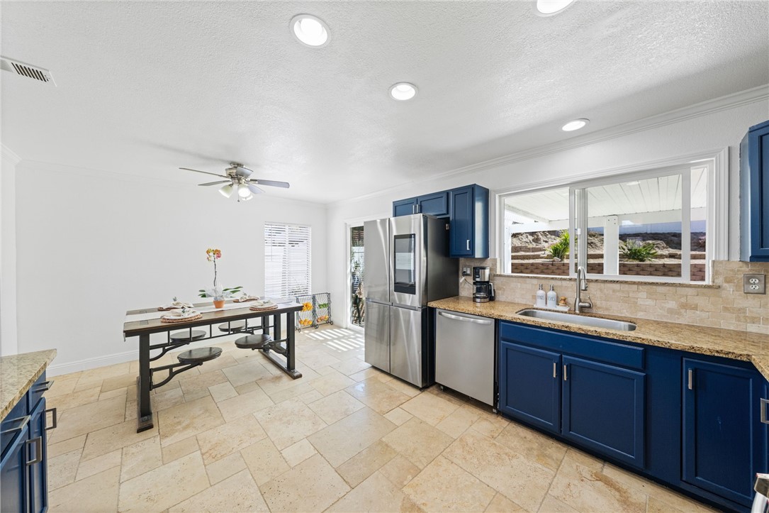 40530 Chantilly Circle