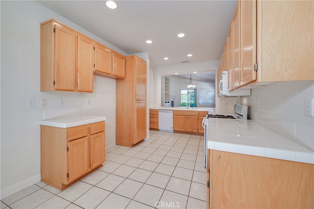 29403 Hidden Lake Drive