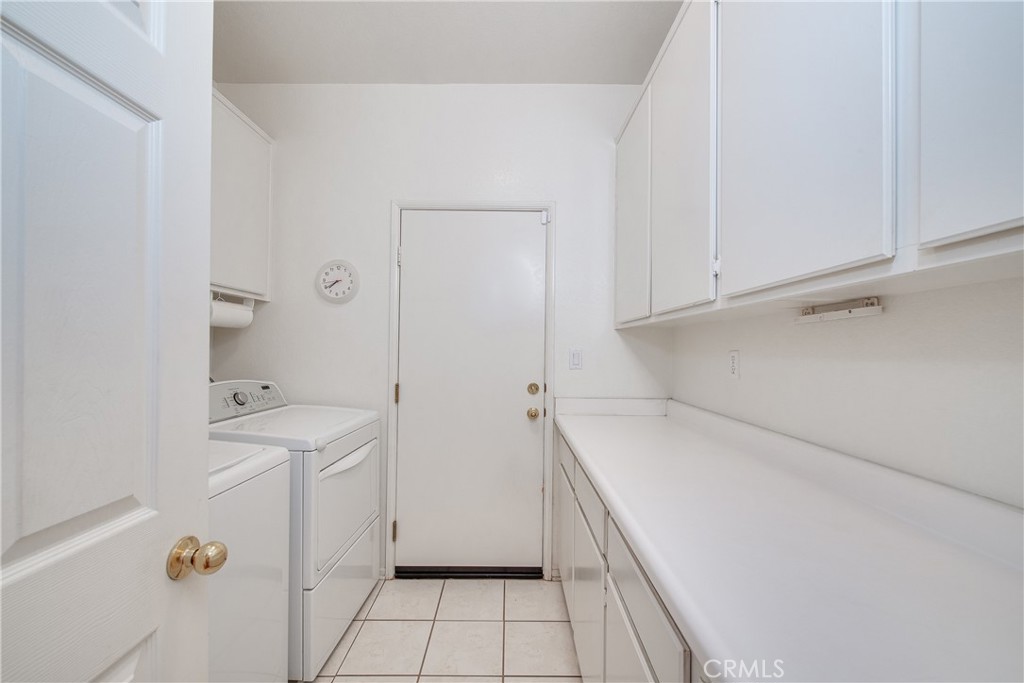 29403 Hidden Lake Drive