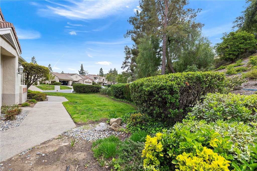 38521 Glen Abbey Lane