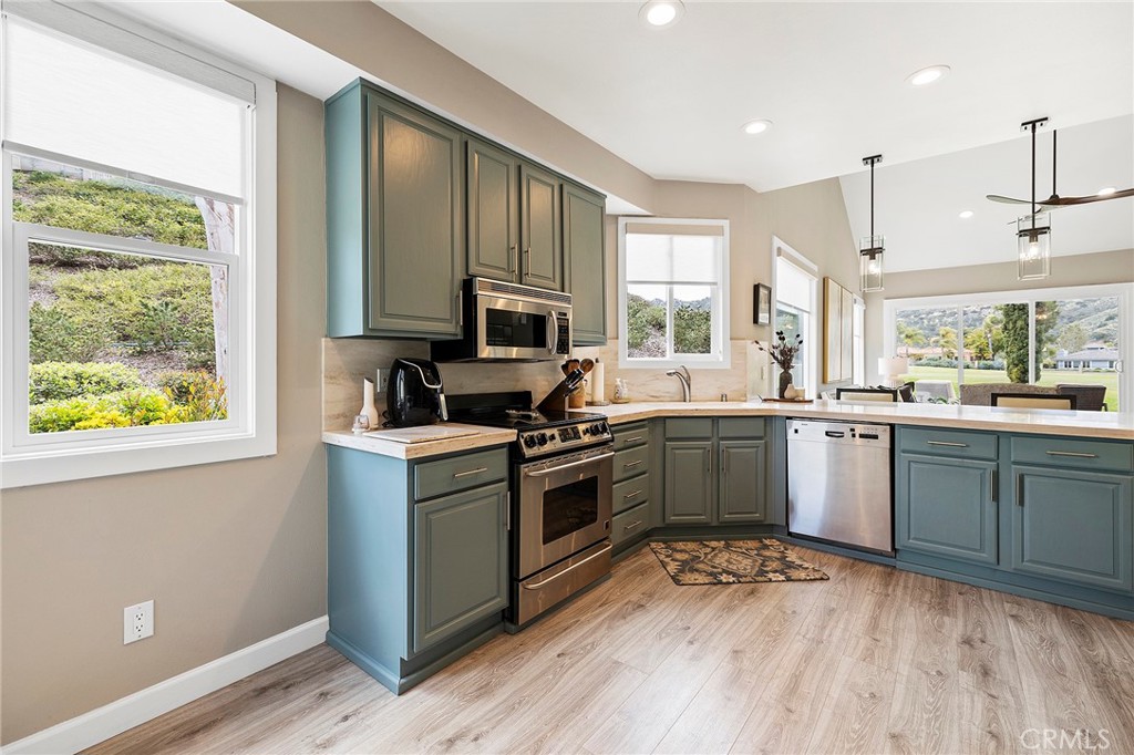 38521 Glen Abbey Lane