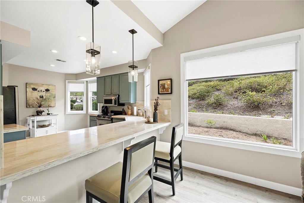 38521 Glen Abbey Lane